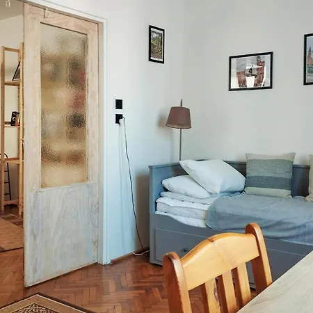 1 Bedroom In Appartement